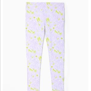 *NWT* Active Zebra Legging in light purple
